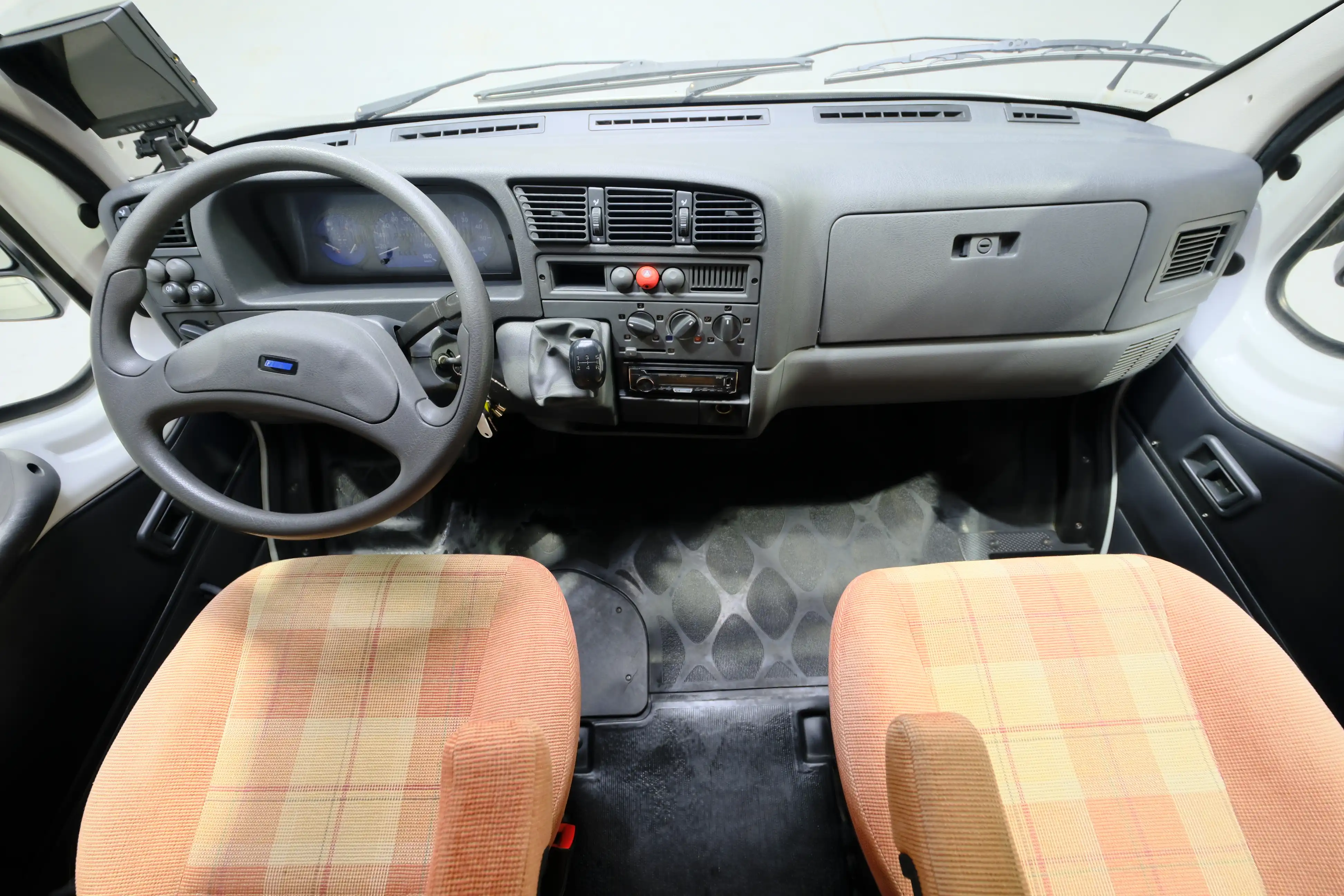 KNAUS Sun Traveller TI 600 MF - Ansicht 13